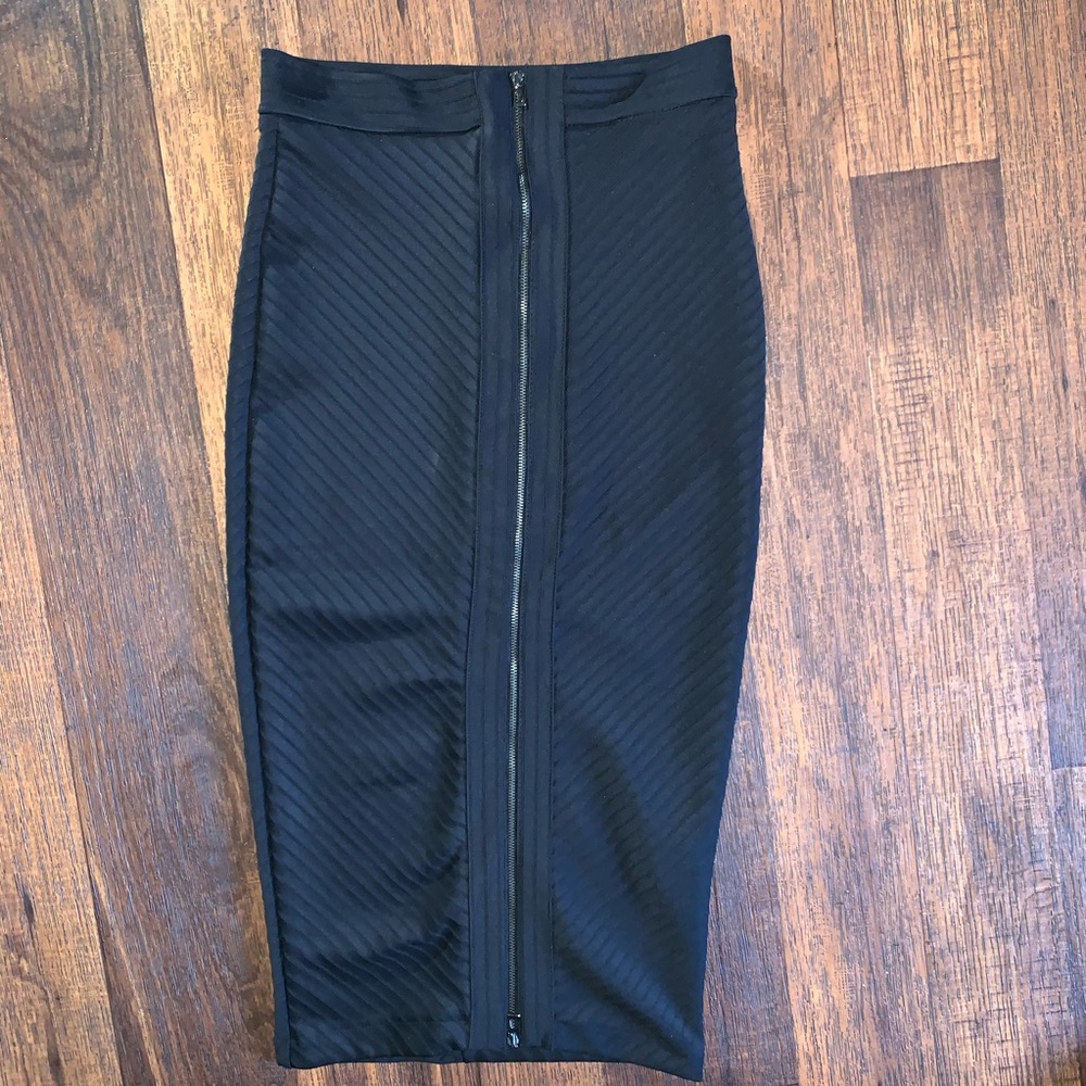 Zara | High-Rise Black Midi Skirt Size 28